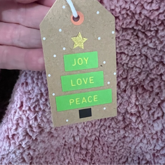 Soft Fleece Crop Top - Picture 5 of 7